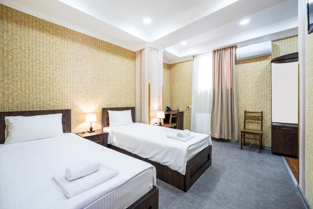 Economy Twin Room